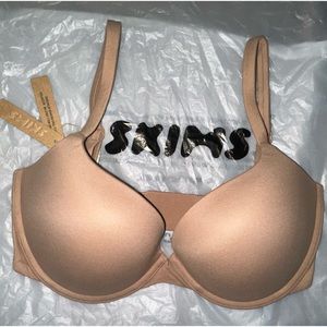 SKIMS Fits Everybody Push-up Bra